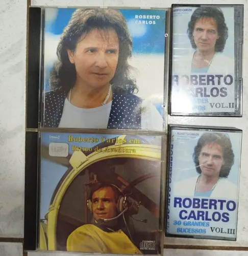 CD e fita K7 Roberto Carlos relíquias