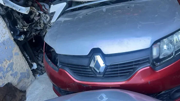F capô Sandero logan 2015/2019