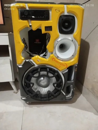 Caixa de som Bob esponja automotivo