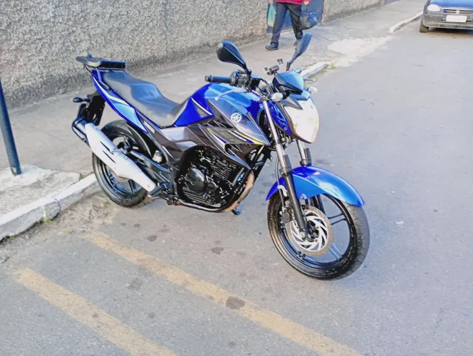 Yamaha Fazer 250 blueflex