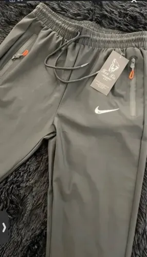 Calça Nike hipermeavel nova 100 reais
