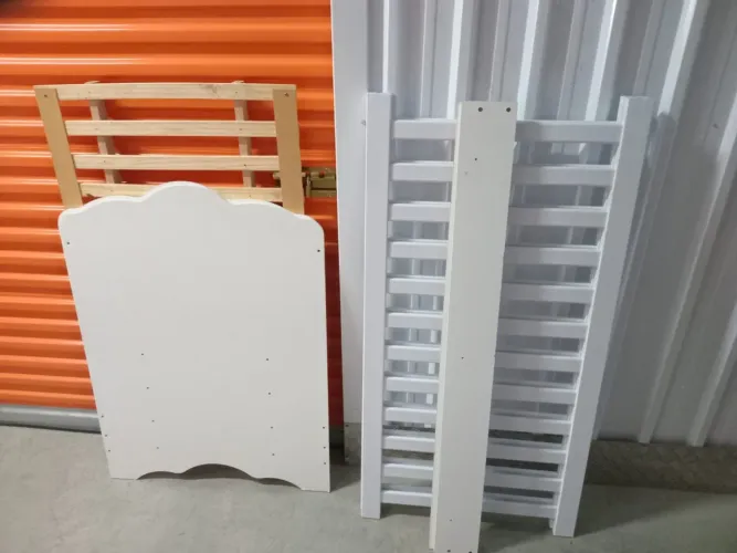 Berço desmontável branco