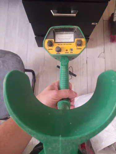 Detector de metais MD 4030