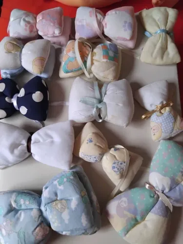 Laços acolchoados 12 peças