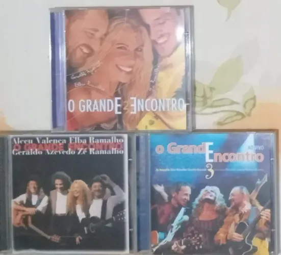 São 4 CDs do Grande encontro com Geraldo Azevedo, Elba Ramalho e Zé Ramalho