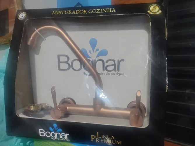 Torneira 1/4 misturador de parede bognar cor cobre