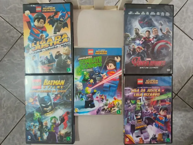 DVD Lego e Vingadores Novos e sem Uso