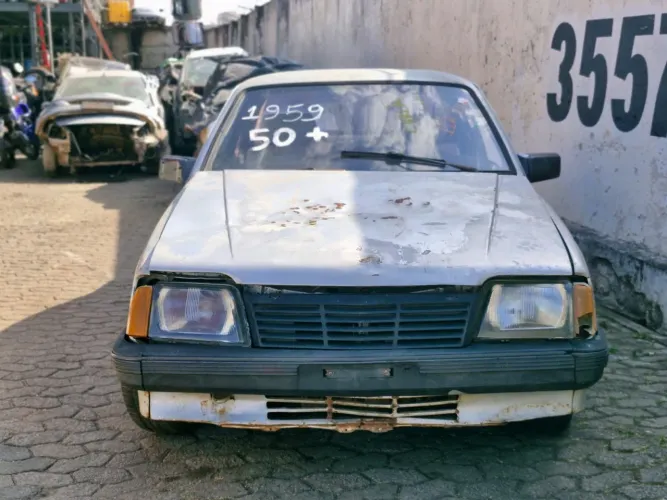 Sucata Monza Sle 87
