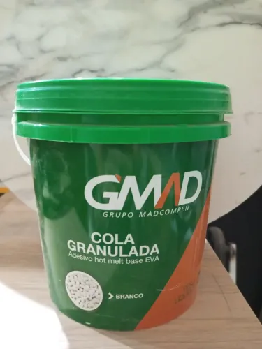 Vendo Cola Granulada Branca e Transparente