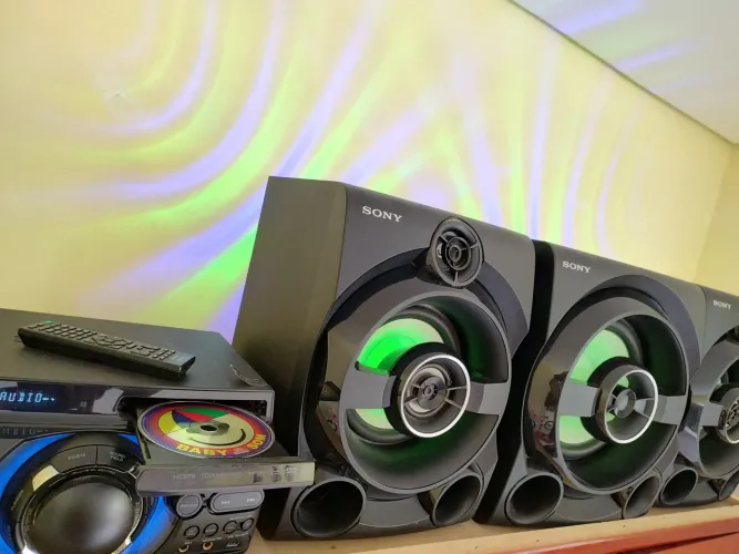 Mini system sony MHC M80D