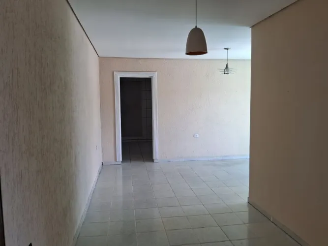 Alugo casa para comércio