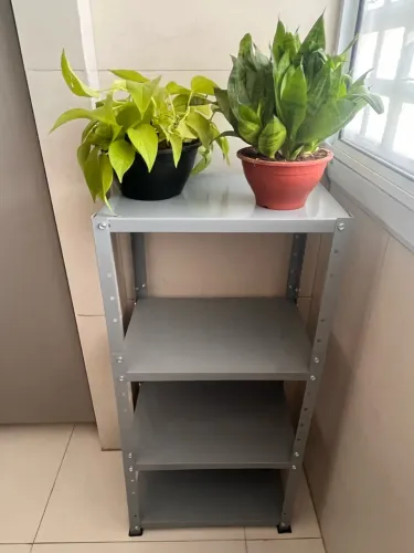 Prateleira de aço