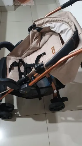 Carrinho de bebê Burigotto Rio K