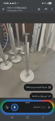 Pedestal organizador de filas