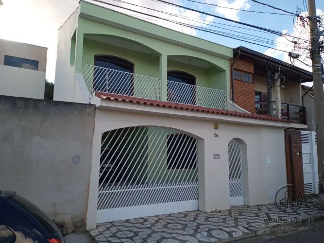 Sobrado com 3 Quartos à Venda na Vila Carvalho