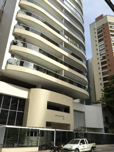 Pelegrine Aluga apt c 115m², 3 quartos, suíte, 3 banheiros, lazer e 2 vgs - Parque das Cas