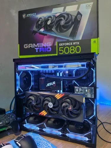 15 dias de uso - RTX 5080 MSI Gaming Trio 16gb Gddr7