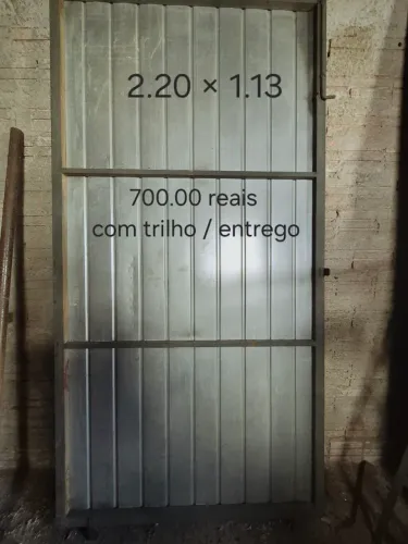 Porta de ferro