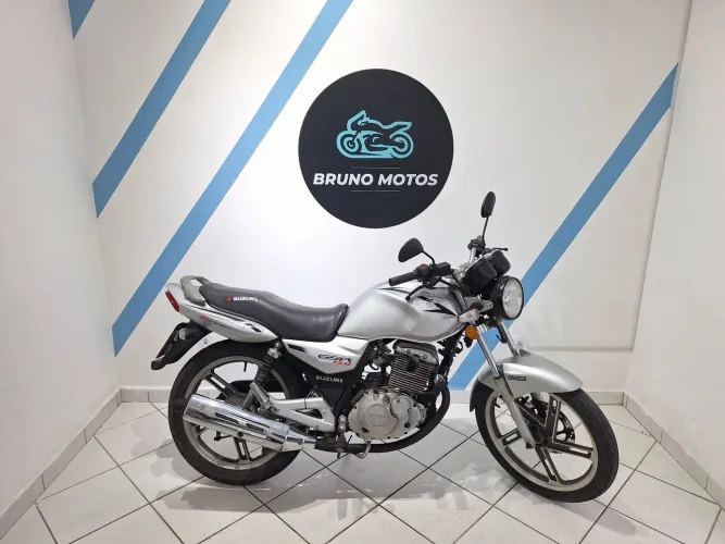 Suzuki gsr 150 com 6 marchas em dia, moto impecável!!
