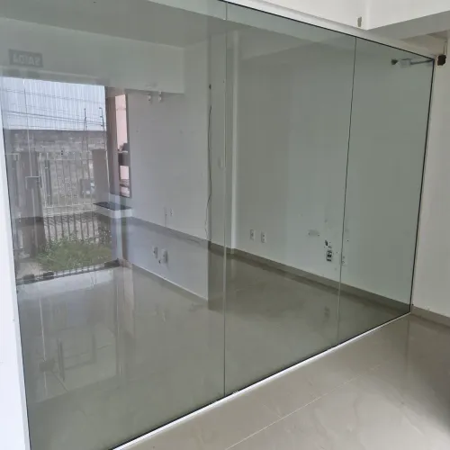 Vendo Divisória de Vidro 8 mm
