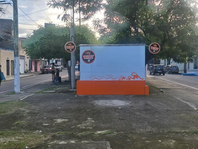 Quiosque  no ponto  de começar  seu negócio 
