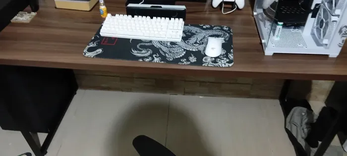 Mesa industrial 1 metro e 80 por 60 cm 