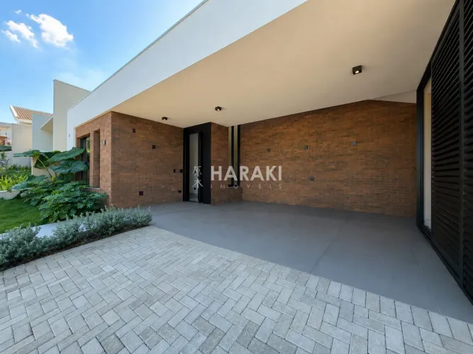Casa no Condomínio Hayashi para Venda