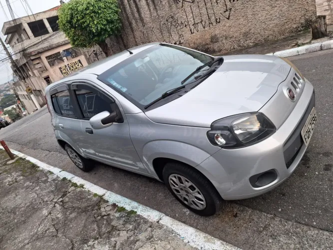 Fiat Uno Vivace Celeb. 1.0 EVO F.flex 8V 5P 2016