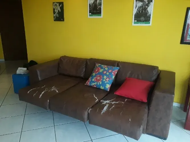 Sofa 3 lugares com chaise 