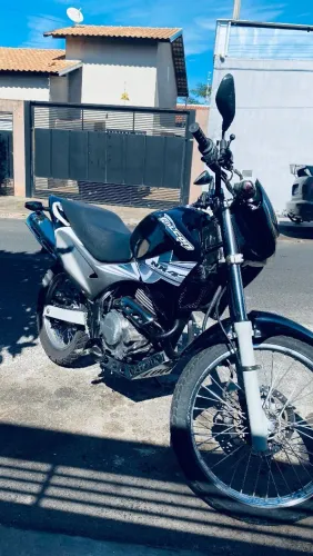 Falcon NX4 2007 - Moto Forte, Alta e Confiável! Pronta para Rodar