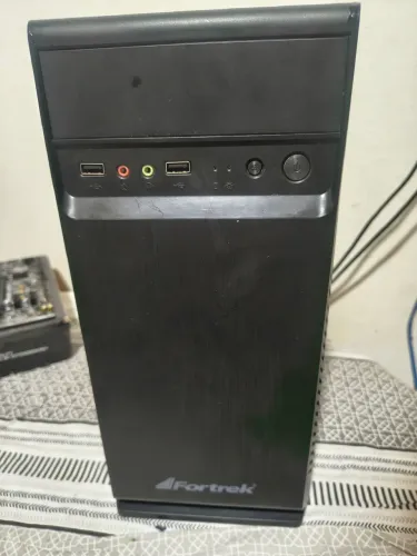 Pc am4 a8 9600 8gb ddr4 120gb SSD 500gb HD gabinete fortek