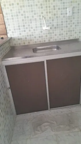 Vende se um. Quite nete quarto sala cozinha banheiro