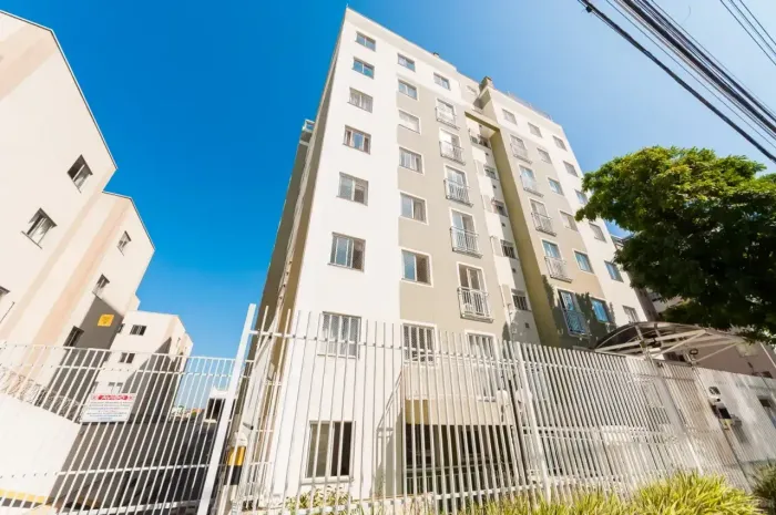 Apartamento no CAPÃO RASO com 81,38m²