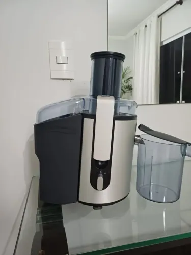 Centrífuga Juicer Walita