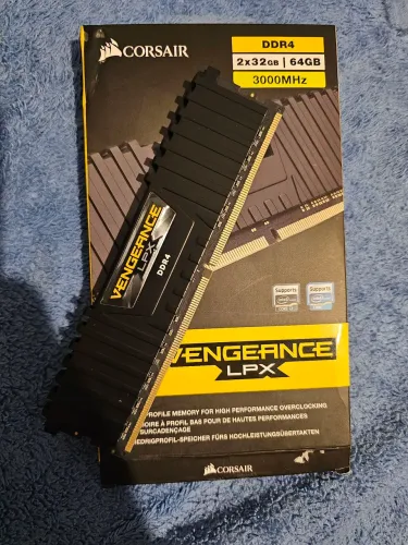 Memória Ram DDR4 32GB Corsair