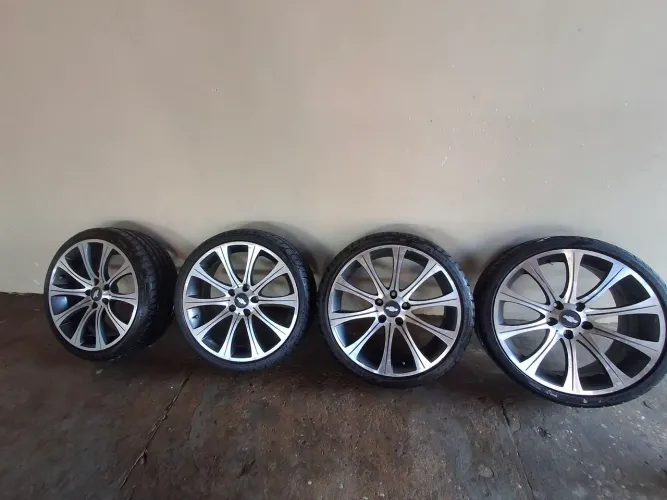 Rodas Universal 