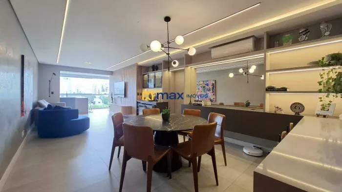 Excelente apartamento mobiliado com 3 suítes à venda, Praia Brava, Itajaí