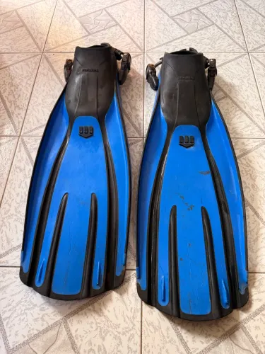 Nadadeira Avanti Quattro