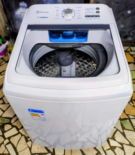 Lavadora Electrolux 17kg 220v.