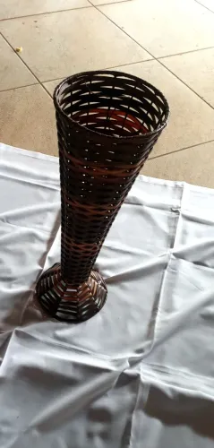 Por. 50. - Vaso Decoração - Fibra