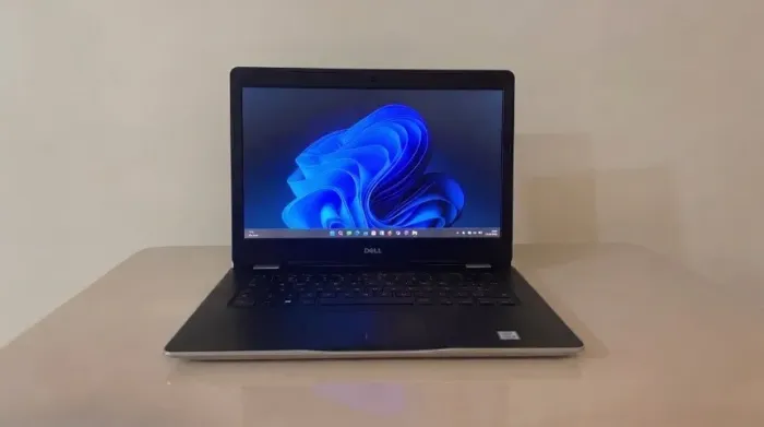 Notebook Dell i5 8a Geração | 8GB RAM | SSD NVMe 256GB + HD 500GB | Win 11 + Office