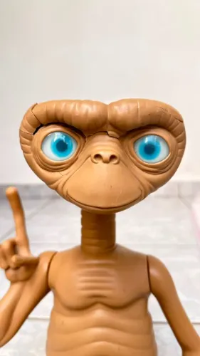 Et Brinquedo Filme C/ Detalhes na Cabeça