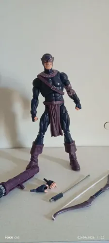 Gavião Arqueiro Sombrio Dark Hawkeye Marvel Legends