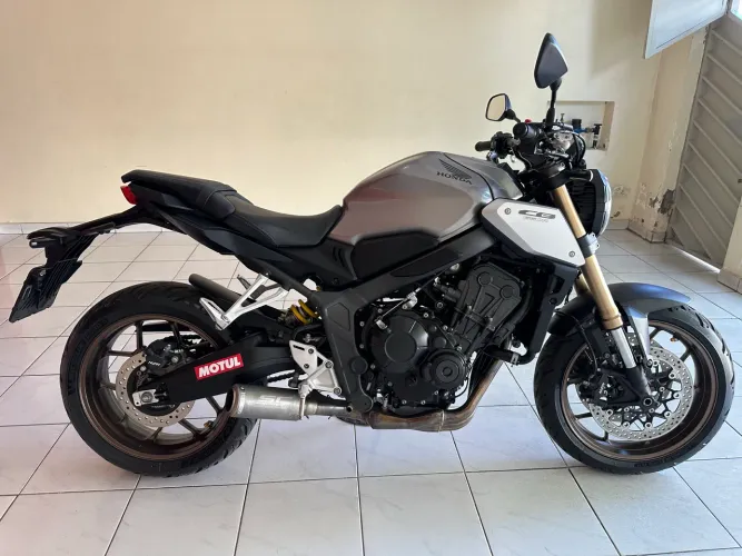 CB 650R 2021 EXTRA!