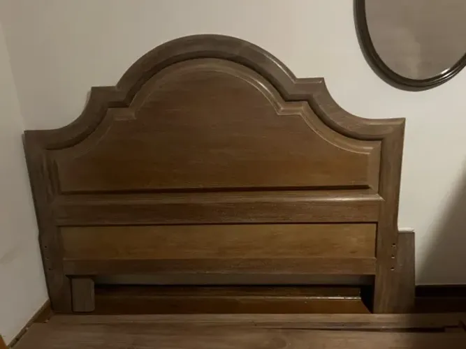 cama queen sem colchão