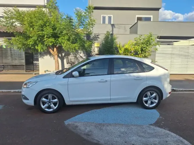 Ford Focus 2.0 16v/se/se Plus Flex 5P Aut. 2013