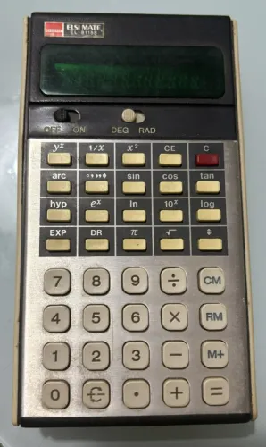 Calculadora Científica Vintage Sharp EL-8115S - Anos 70 / Relíquia de Coleção