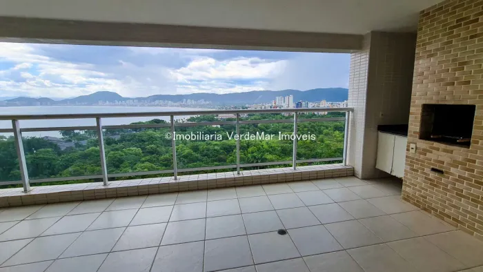 Condomínio VerdeMar, apartamento à venda na praia da Enseada em Guarujá.