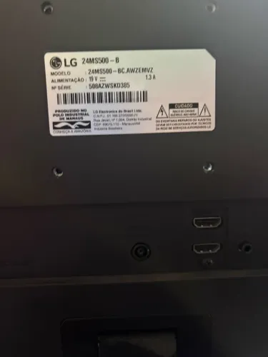 Vendo Monitor na caixa modelo LG 24MS500, 24 pol. Full HD