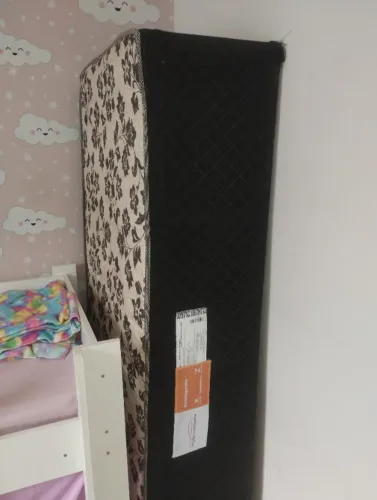 Vendo cama de solteiro 150,00 novíssima